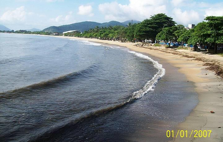 Aptos Familia Com Ar Condicionado Ubatuba Praia Pereque Acu Exterior photo